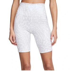 Women's White Patterned High-Waisted Shorts